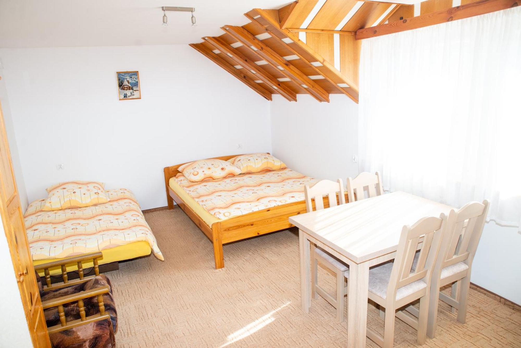 Goscinne U Jedrusia Homestay Jastrzebia Gora